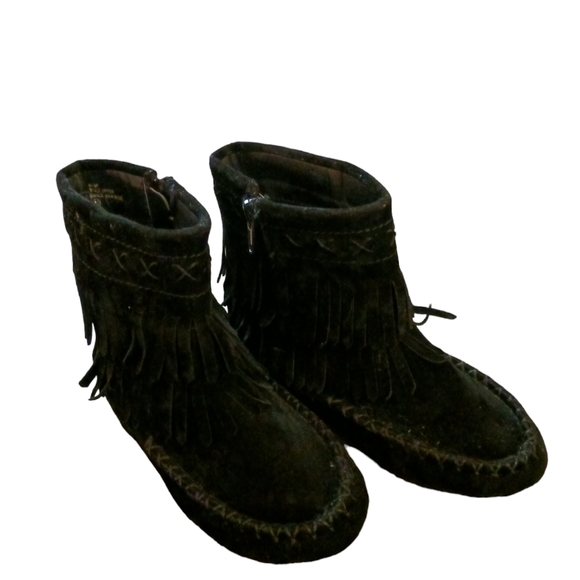 Chase & Chloe fringe zip up boots.  Girls.  Size: 13.  Black suede - Picture 2 of 11